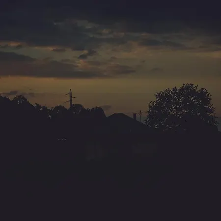 Retro House * Visoko